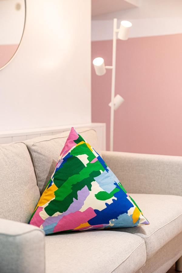 La Vie En Rose - Appartement Cosy - Centre Ville Auch Bagian luar foto